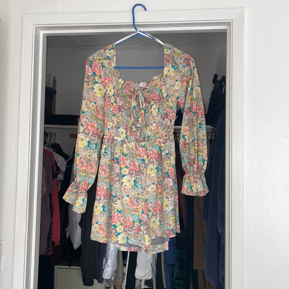 Floral pink Lilly romper size Medium